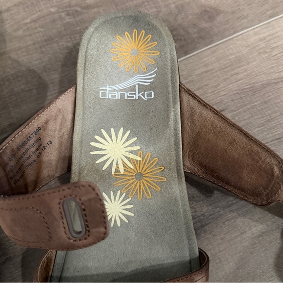 Dansko Isabel Brown Nubuck Women 10-10.5/EU 40 Slip On‎ Hook & Loop Sandals - Picture 7 of 11